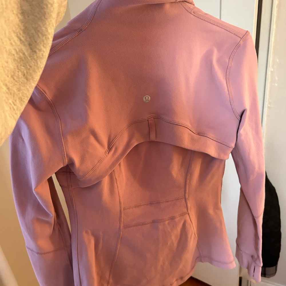 Lulu define jacket